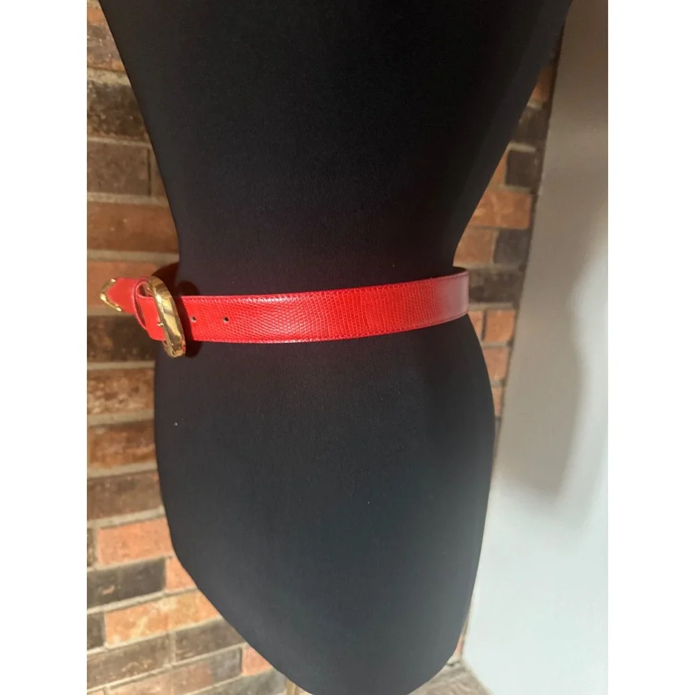 Women's Red Lizard Embossed Leather Belt Gold Buckle‎ Accent Size M